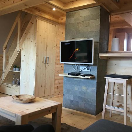 Wooden Apartman Prémium Jacuzzival Alsoors Exterior foto