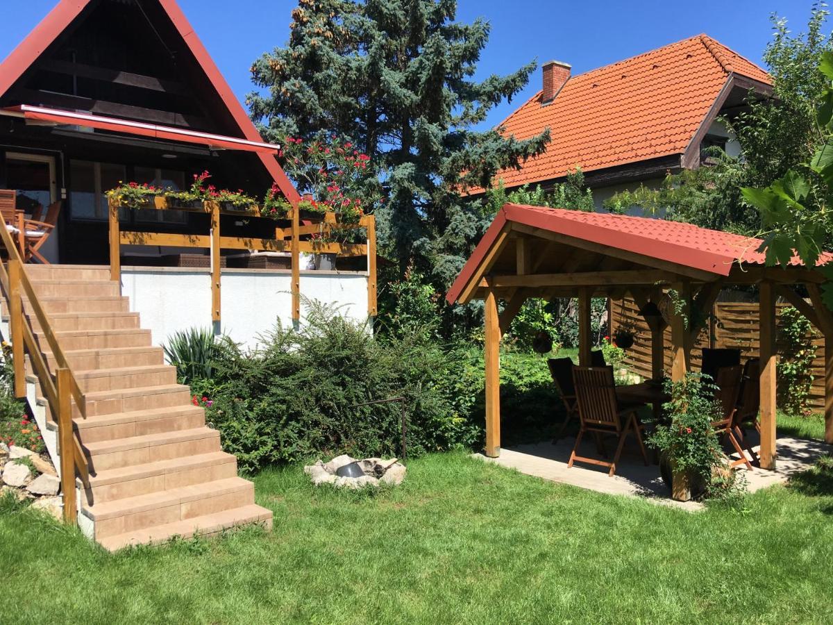 Wooden Apartman Prémium Jacuzzival Alsoors Exterior foto